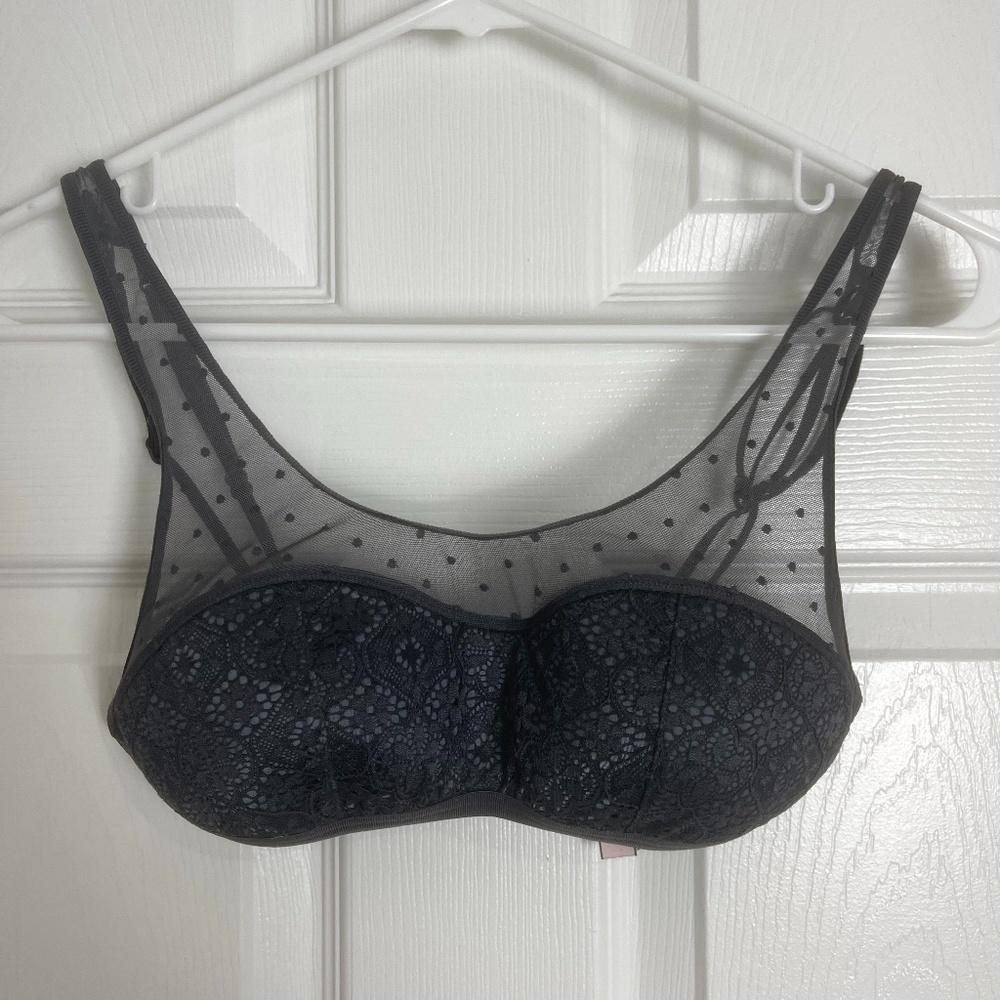 Victoria's Secret Gray Lace Bralette Women Size XS